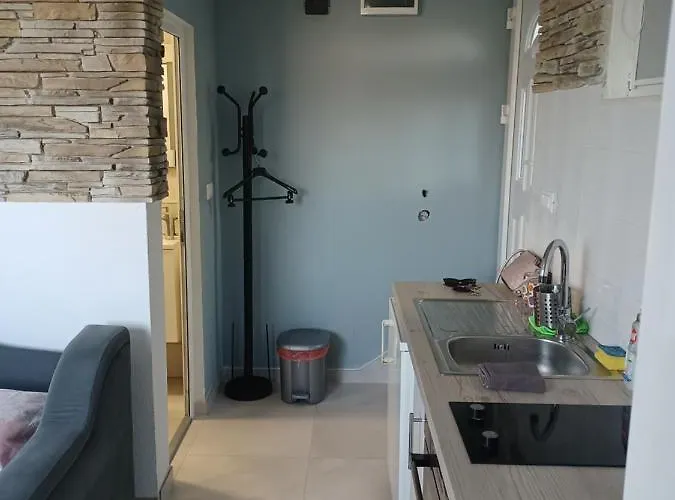 Stone شقة سبليت