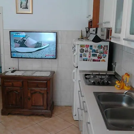 Apartment Stone