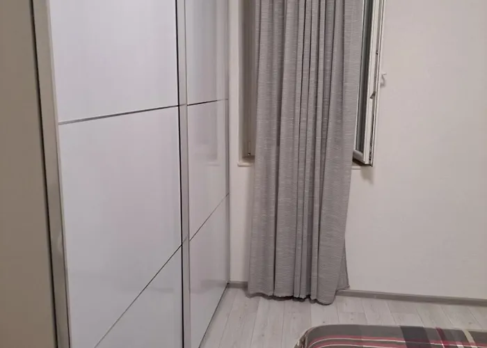 Stone Split